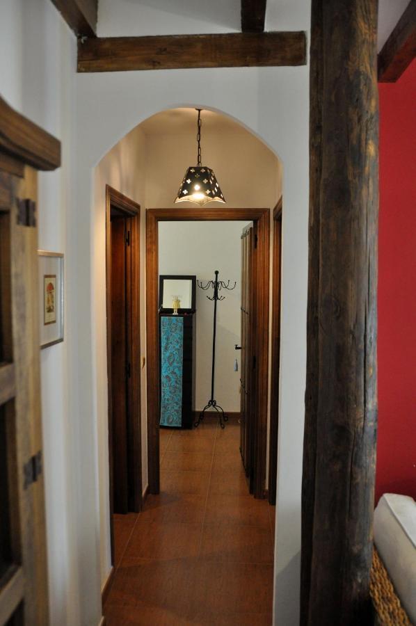 Casa Rural La Sastreria De Adanero Eksteriør billede