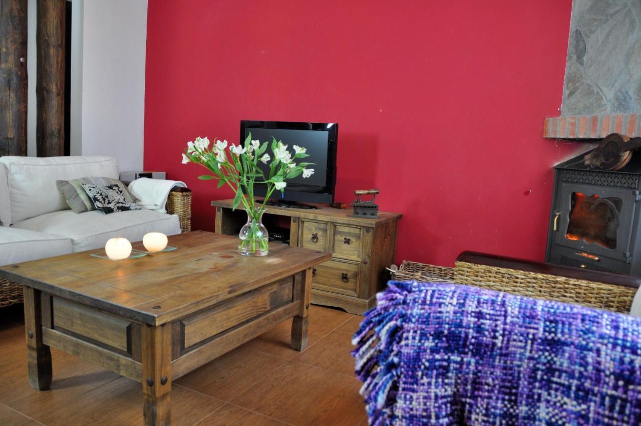 Casa Rural La Sastreria De Adanero Eksteriør billede